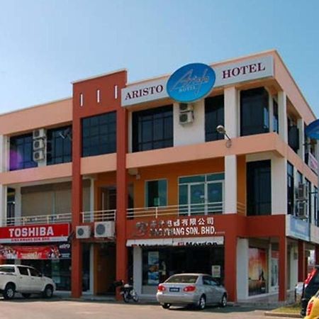 Aristo Hotel @ Putatan Kota Kinabalu Exterior foto