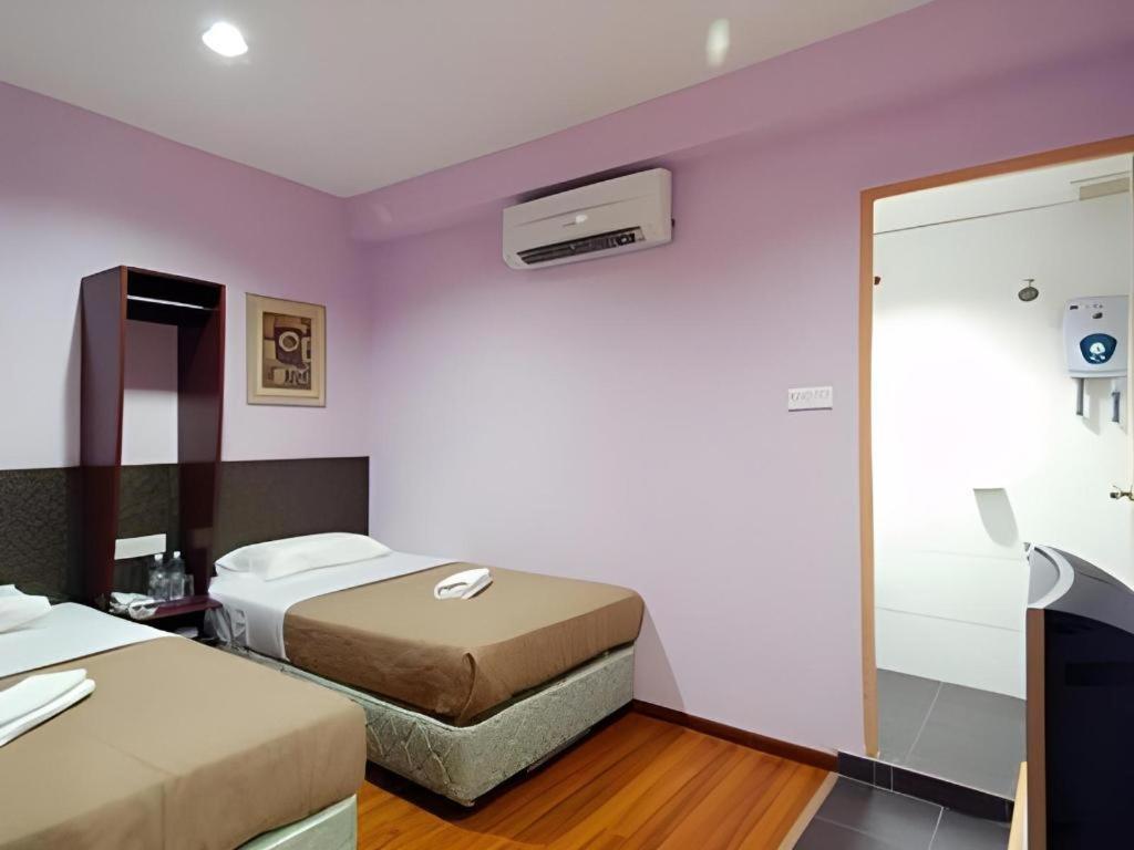 Aristo Hotel @ Putatan Kota Kinabalu Exterior foto