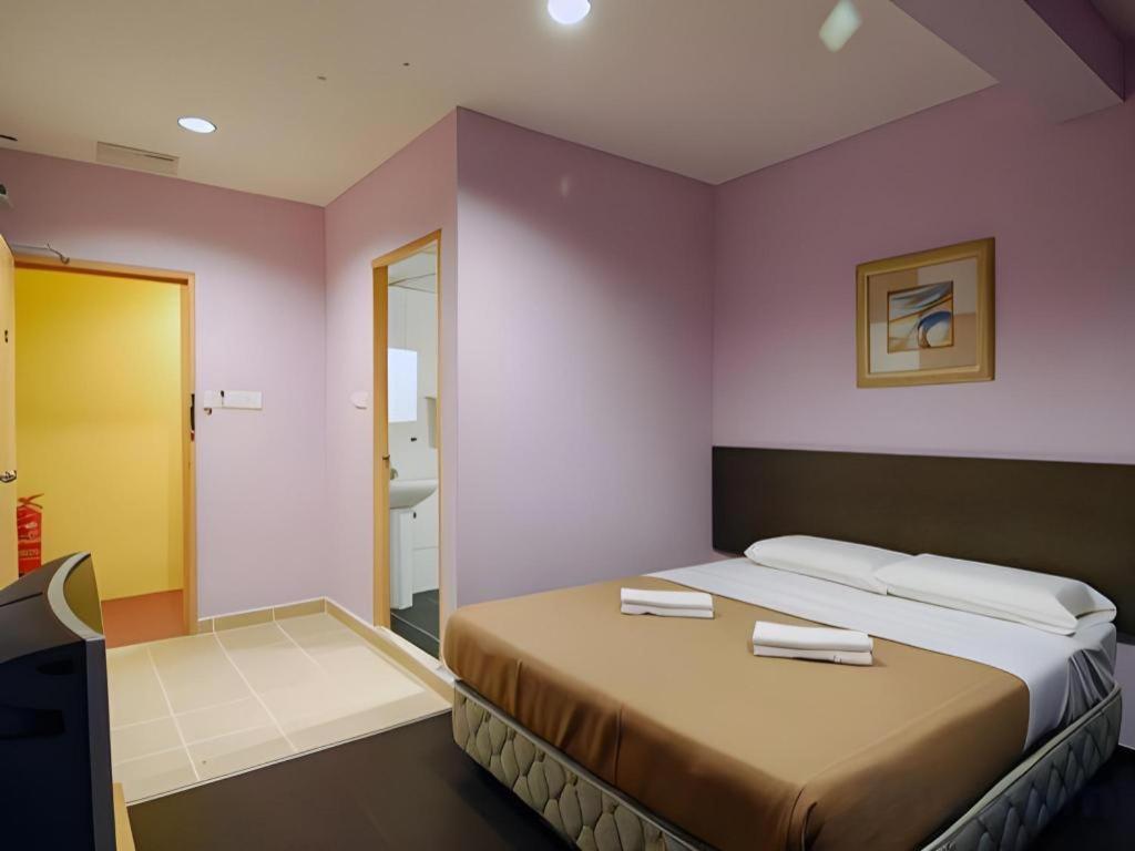 Aristo Hotel @ Putatan Kota Kinabalu Exterior foto